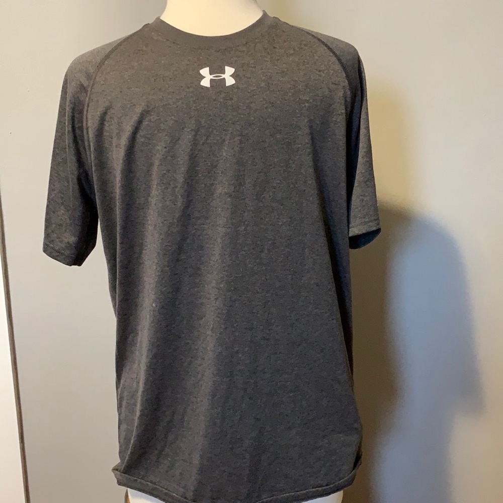 Loose fitting Dri-Fit tee